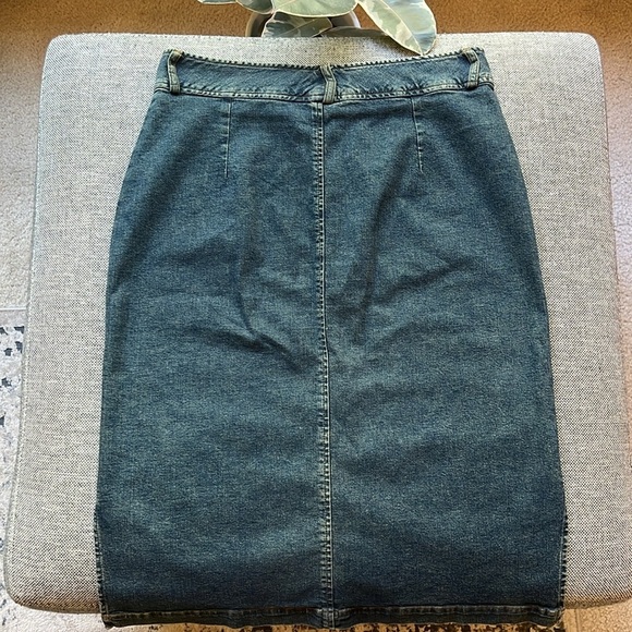 Y2K Vintage Denim Mid Rise Maxi Skirt, with belt detailing, Circa 2006 - Picture 11 of 17